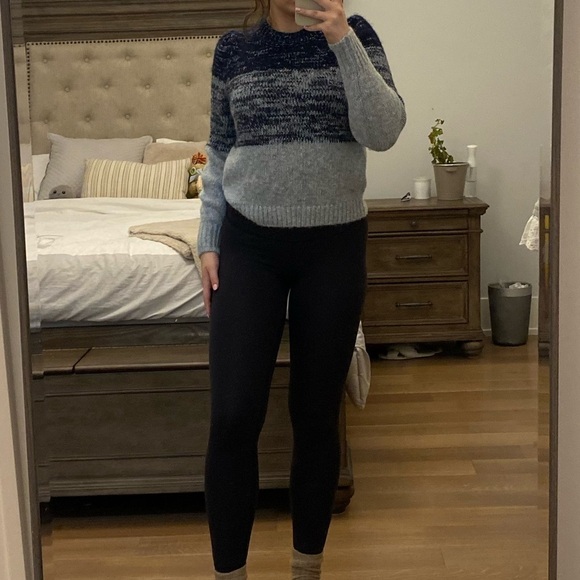 NWT Banana Republic Cropped Ombre Fuzzy Sweater - Picture 1 of 6